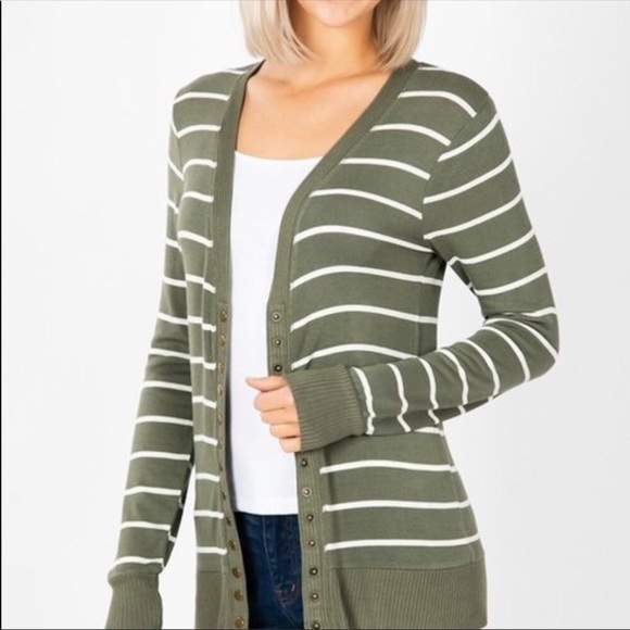 Zenana Outfitters Sweaters - Button down cardigan
